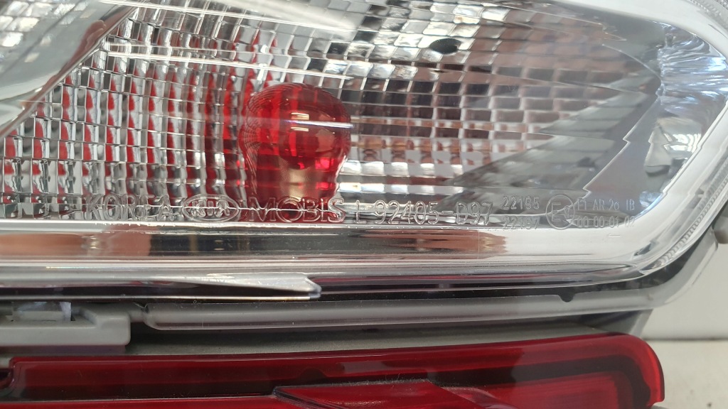 фото №4, Kia sportage iv lift лампа задня ліва eu оригінал