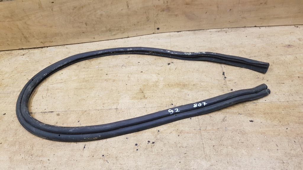 Купити Прокладка жабо peugeot 807