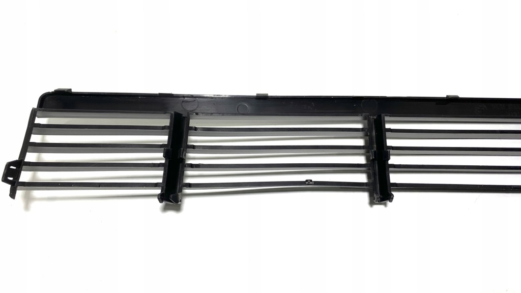 Решётка бампера bmw e36 8165145 с Разборки