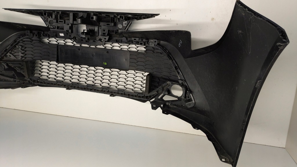 фото №13, Бампер передний toyota corolla e21 hb kombi bez pdc