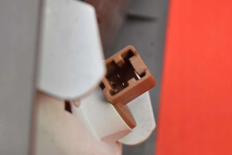 фото №7, Свет стоп-сигнал стоп nissan maxima a33 00-05