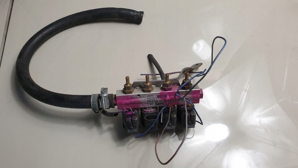 Купить Stag 67r-010973 110r-000044 молдинг форсунок