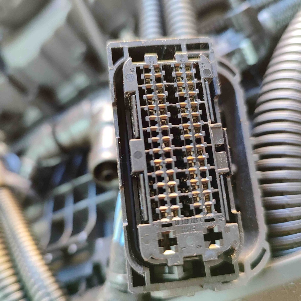 фото №14, Двигатель bmw 2 coupe f22, f87 b38b15a 30813546 1.5l 100kw 2015