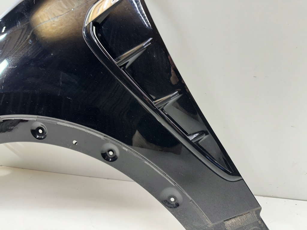 Крыло левый перед mg marvel r Киев