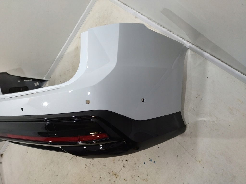 фото №9, Бампер задняя цвет ls9r версия pod hak версия pod 6pdc vw id7 id.7 2024+