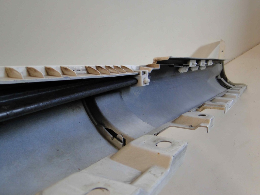 фото №7, Mercedes slk slc r172 172 молдинг порог правая amg