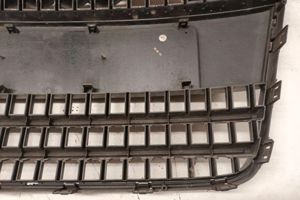 фото №8, Решётка радиатора audi q7 4l 4l0853651 3.0l дизель 171kw 2007