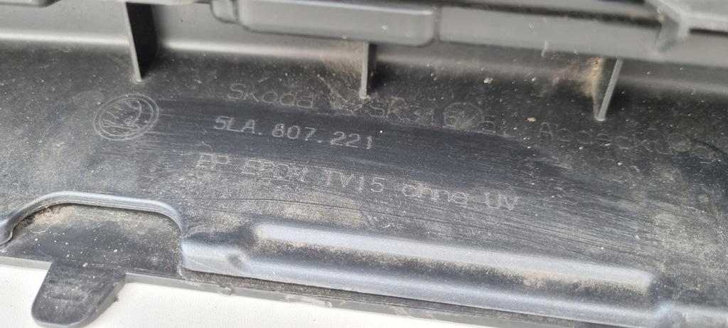 фото №12, Skoda enyaq 20- бампер передний перед 5la807221