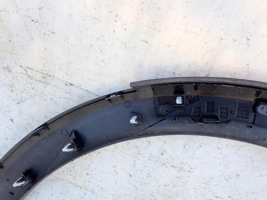 фото №11, Hyundai ioniq 5 21- молдинг накладка правий перед