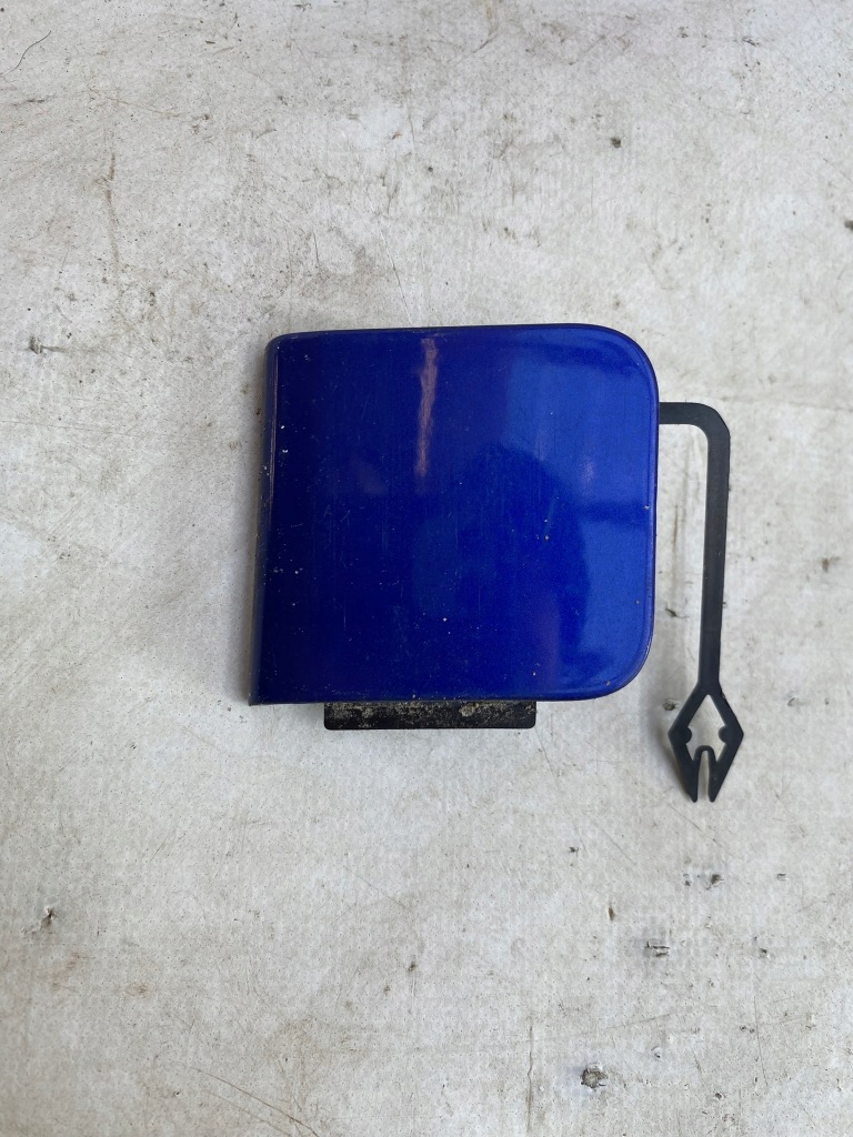 фото №1, Jaguar e-pace 17- заглушка бампера задня