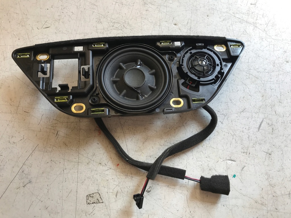 фото №2, Audi r8 plus 4s динамик консоли средний