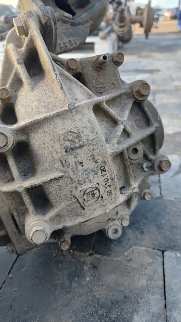 Dodge ram v 19- редуктор міст диференціал 3.92 p68257422ab в Україні