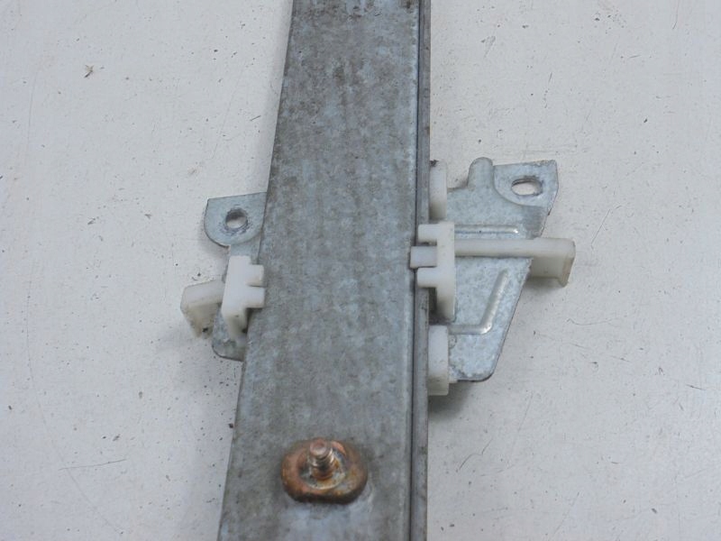 фото №9, Mazda tribute i механізм скло перед правий