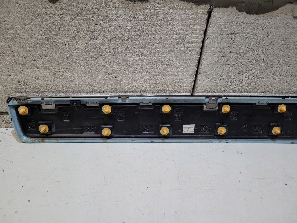 фото №5, Молдинг дверь правый перед twingo iii 5d