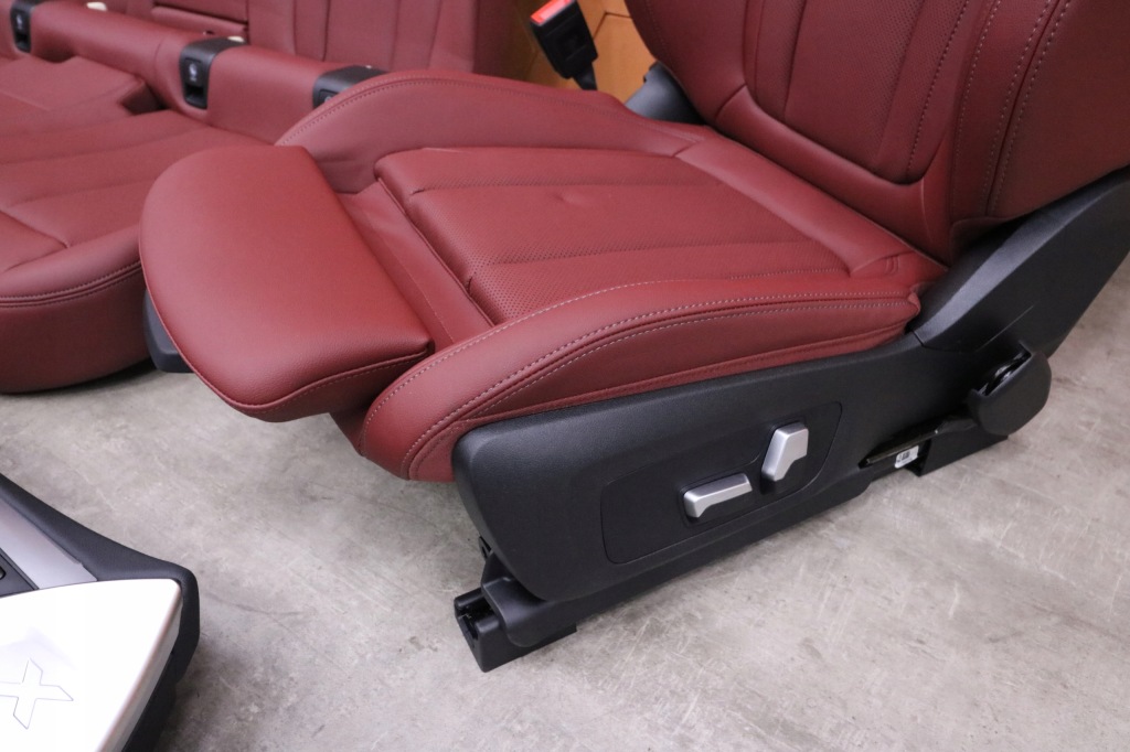 Bmw x4 g02 lci салон сидіння заднє сидіння обшивки sport tacora rot пам'ять 41 km ! в Україні