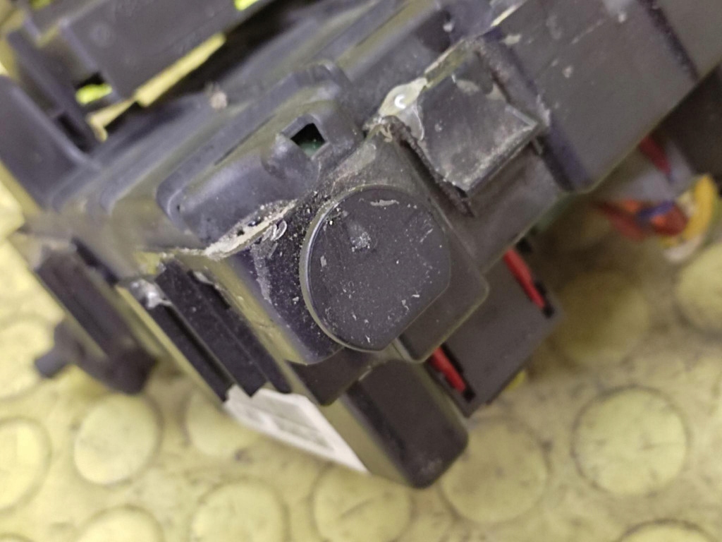 Peugeot 206 модуль bsm 9657608580 Недорого