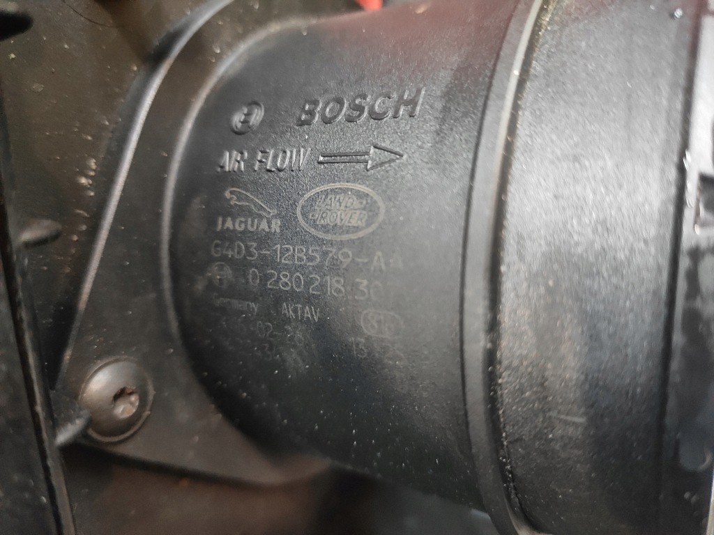 Jaguar xf 2 x260 3.0d корпус фильтра воздуха расходомер комплект  оригинал Цена