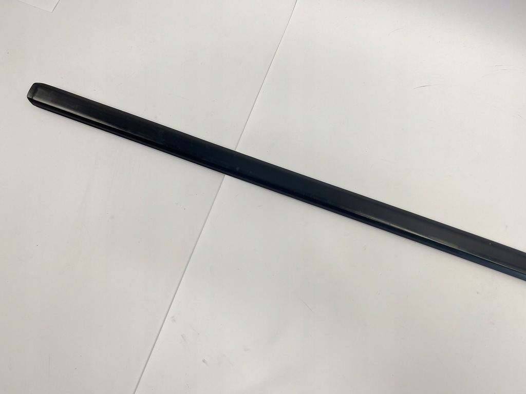 фото №9, Узкая молдинг боковая дверь правый перед правая передний верхний mercedes 190 w201