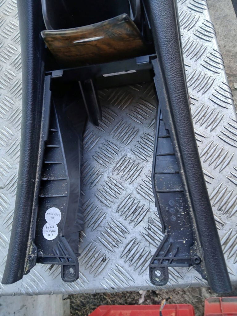 Подлокотник туннель средний mercedes e w211 drewno avantgarde Недорого