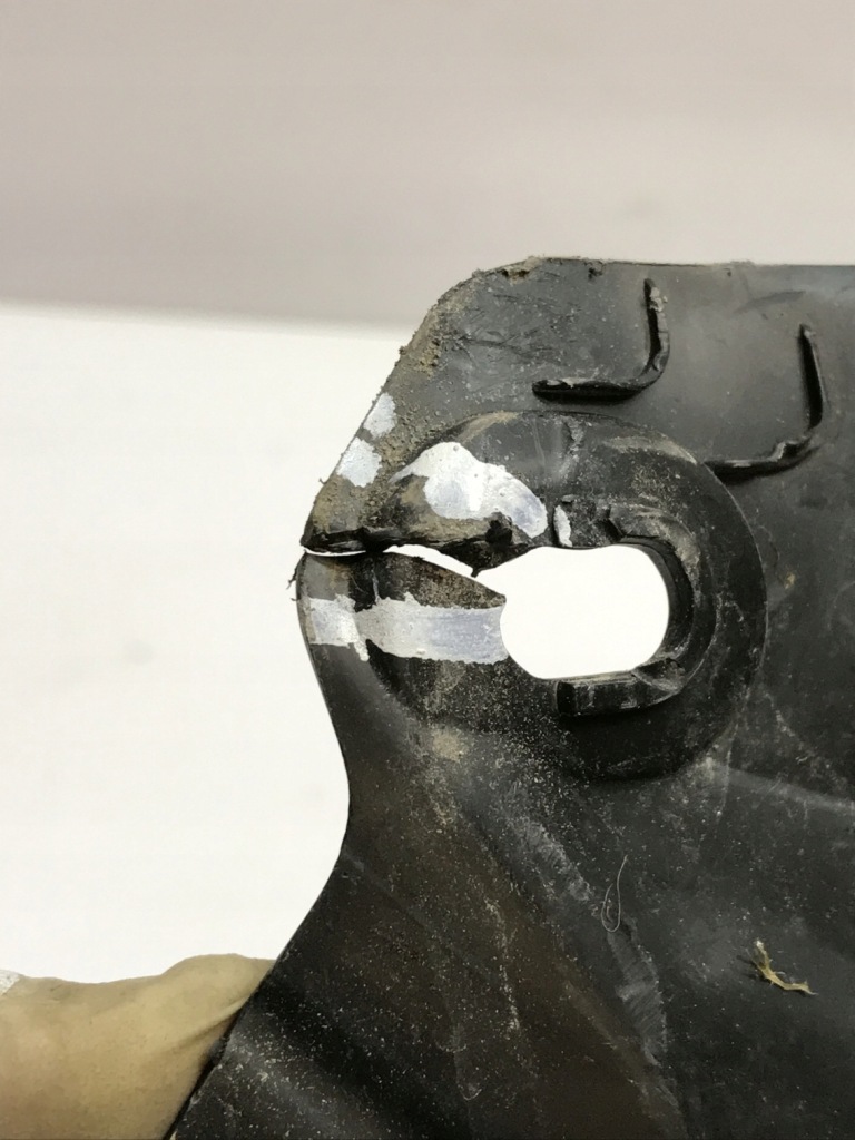 Renault clio v решётка  решётка радиатора 978187460 Доставка