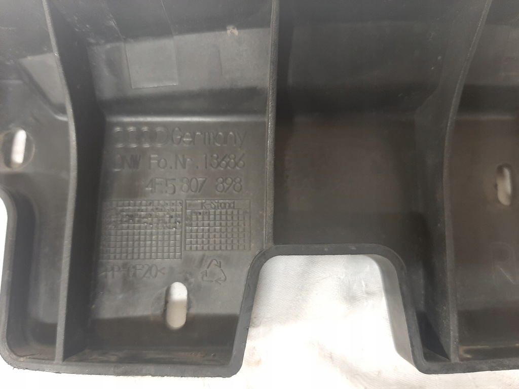 фото №7, Audi a6 c6 sed. направляющие бампера задняя 4f5807898/897