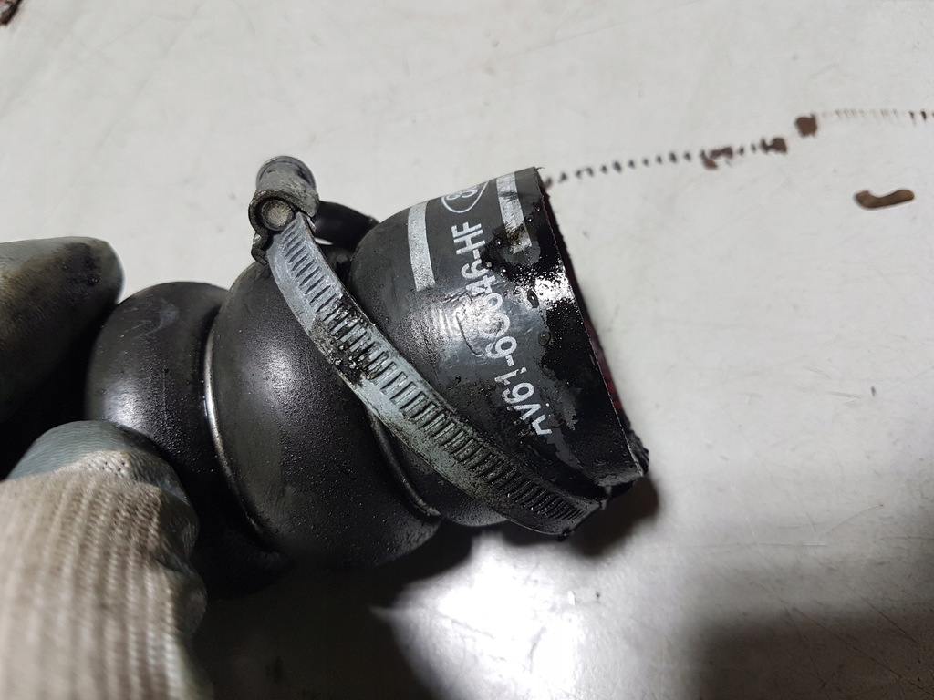 фото №2, Шланг радиатора воздуха 1.5 1.6 tdci ford оригинальный номер