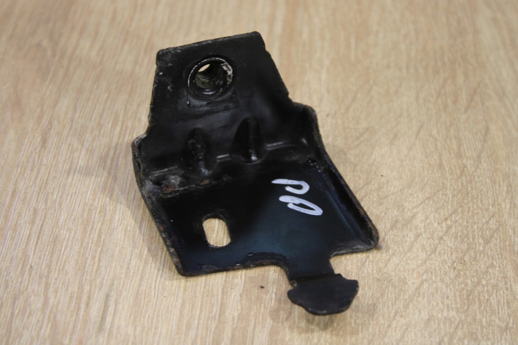 фото №1, Кронштейн ковзання правий перед renault laguna iii