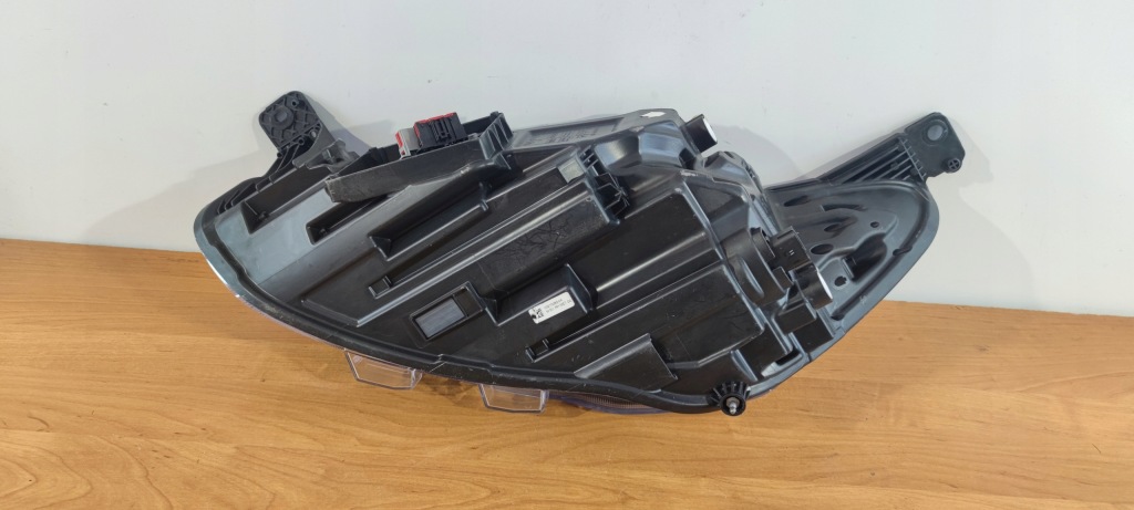 фото №3, Ford focus mk4 4 iv правая лампа перед full led