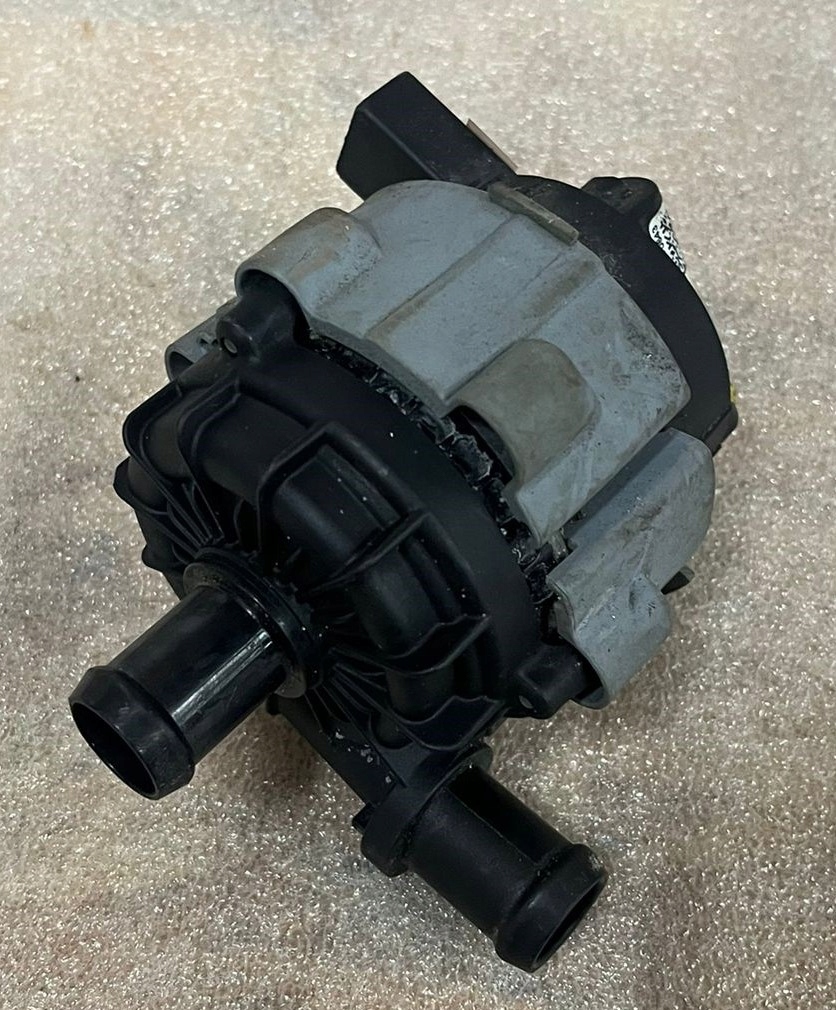 фото №1, Насос wody vw 06m965567