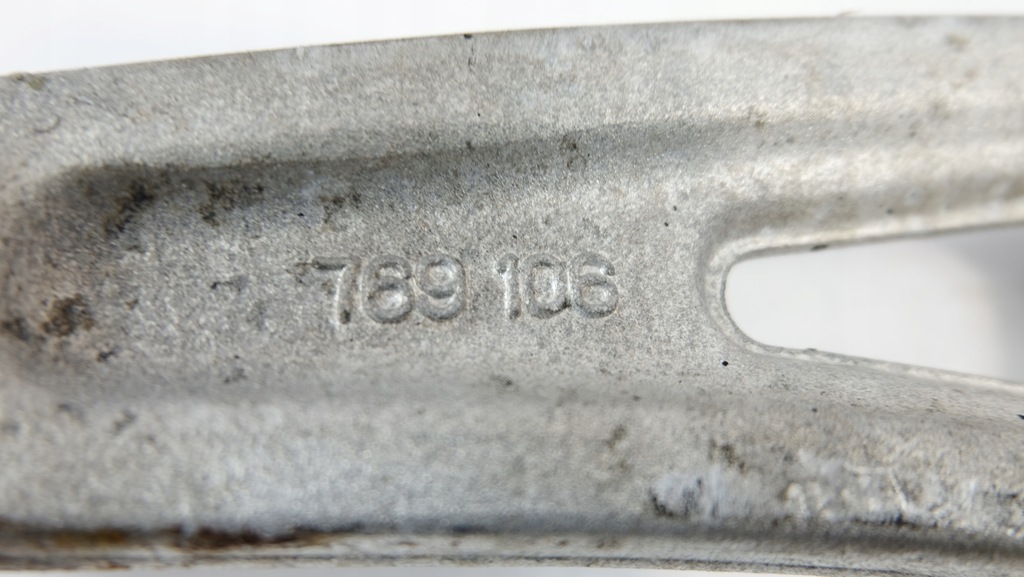 фото №10, Alfa romeo giulietta рычаг правый перед 54501g2100