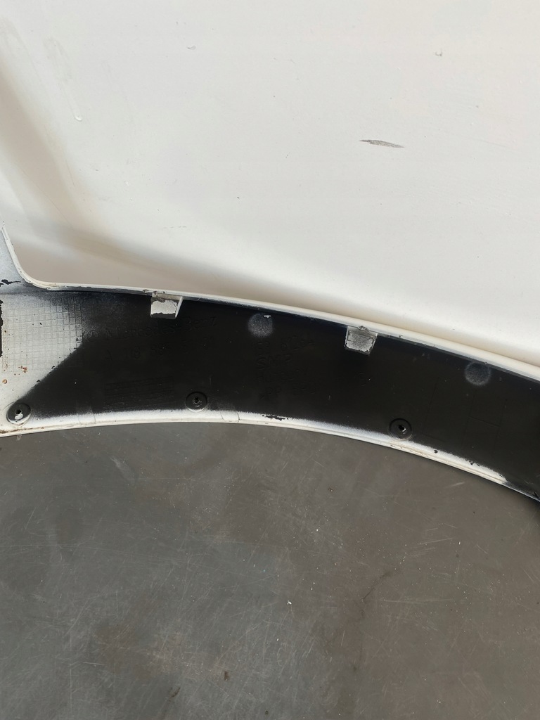 фото №7, Молдинг бампера левая mercedes cla 118 amg