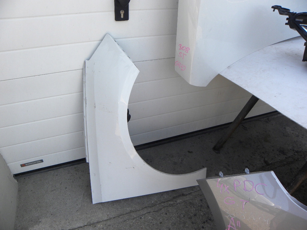 фото №6, Peugeot 308 gt бампер лампи full-led,maska