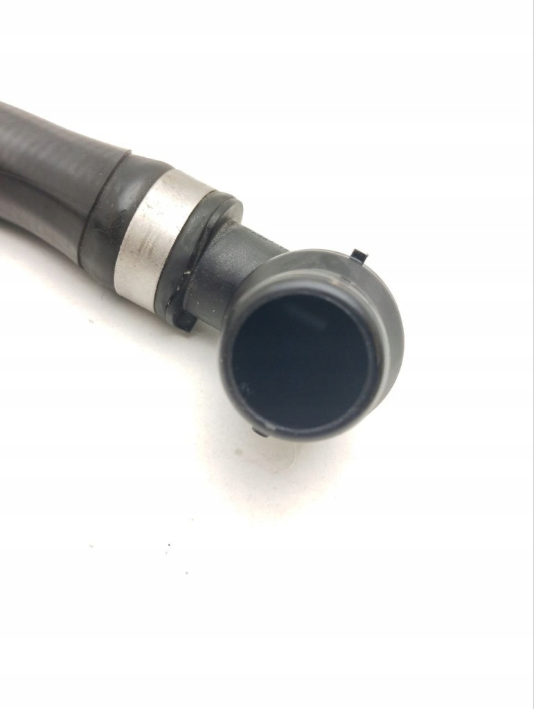 Патрубок рідина охолоджуючий bmw i4 2023 17128475692 Оригінал