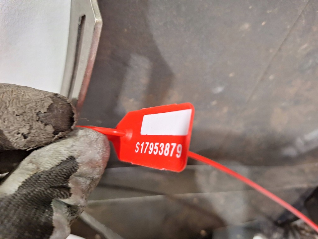 фото №8, Крыло перед правый 631002009r renault kangoo ii 08-