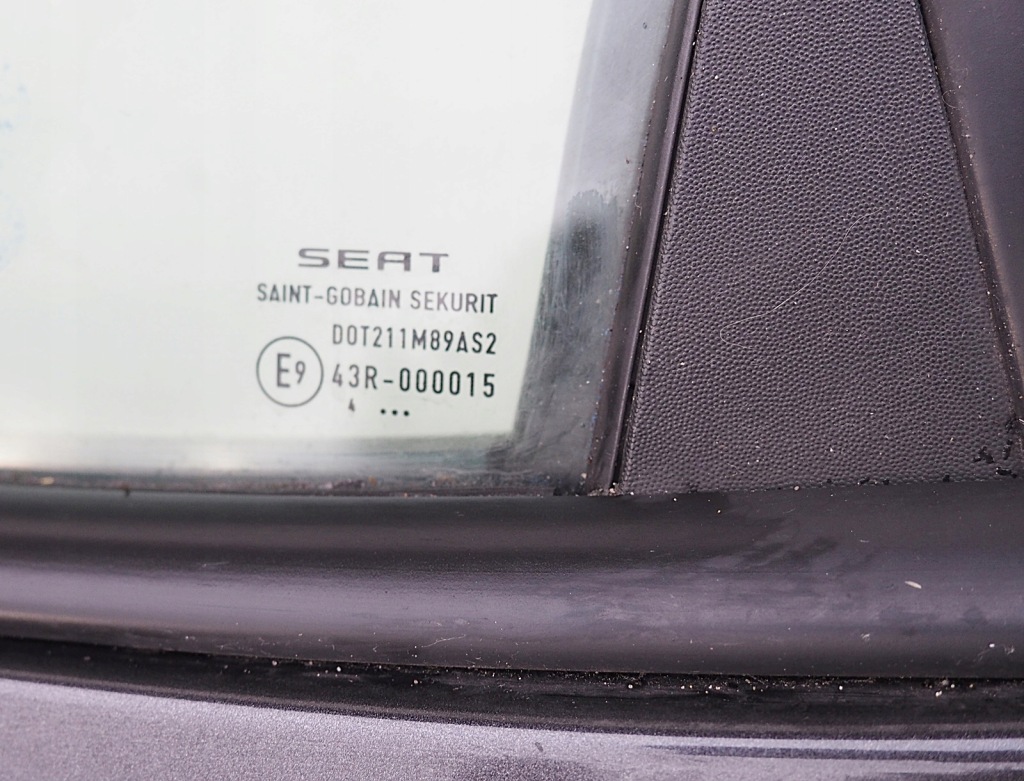 фото №6, Seat toledo 3 дверь левая задняя задние цвет ls5v