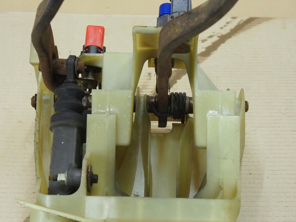 фото №8, Jaguar s-type 3.0 v6 педаль тормоза сцепления