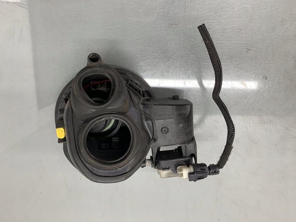 Кришка заливної пального opel insignia a lift 2,0 cdti 15 r 31414815 Доставка