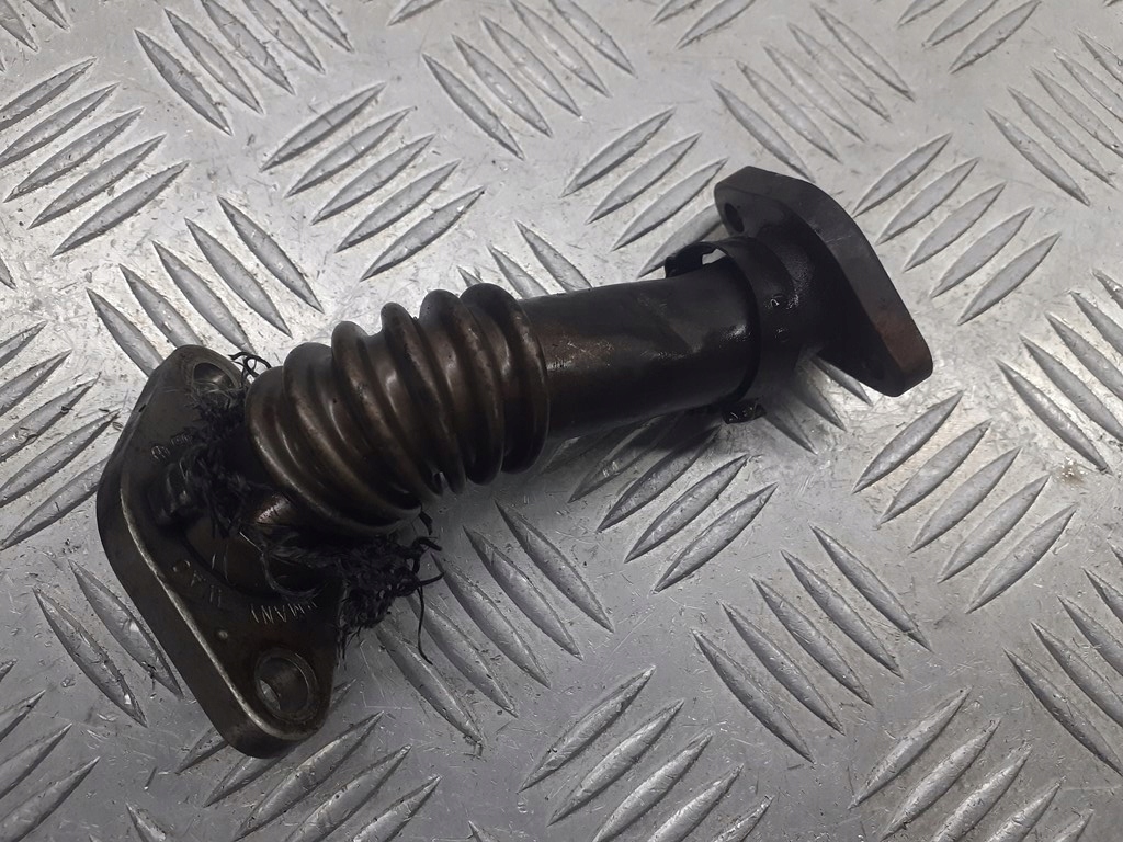 Труба трубка шланг egr audi a6 c6 3.0 tdi Доставка