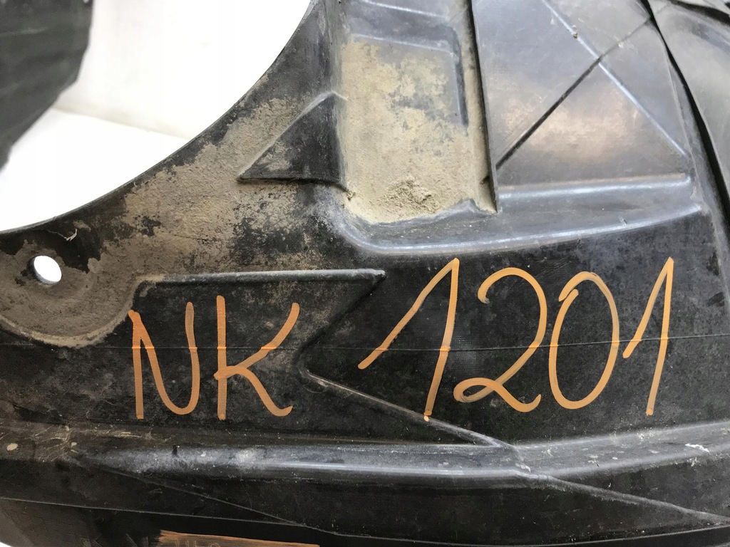 фото №8, Suzuki sx4 підкрилок передні праве 72321-64r