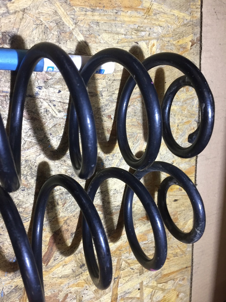 фото №5, Audi a5 8t coupe пружина подвеска заднего