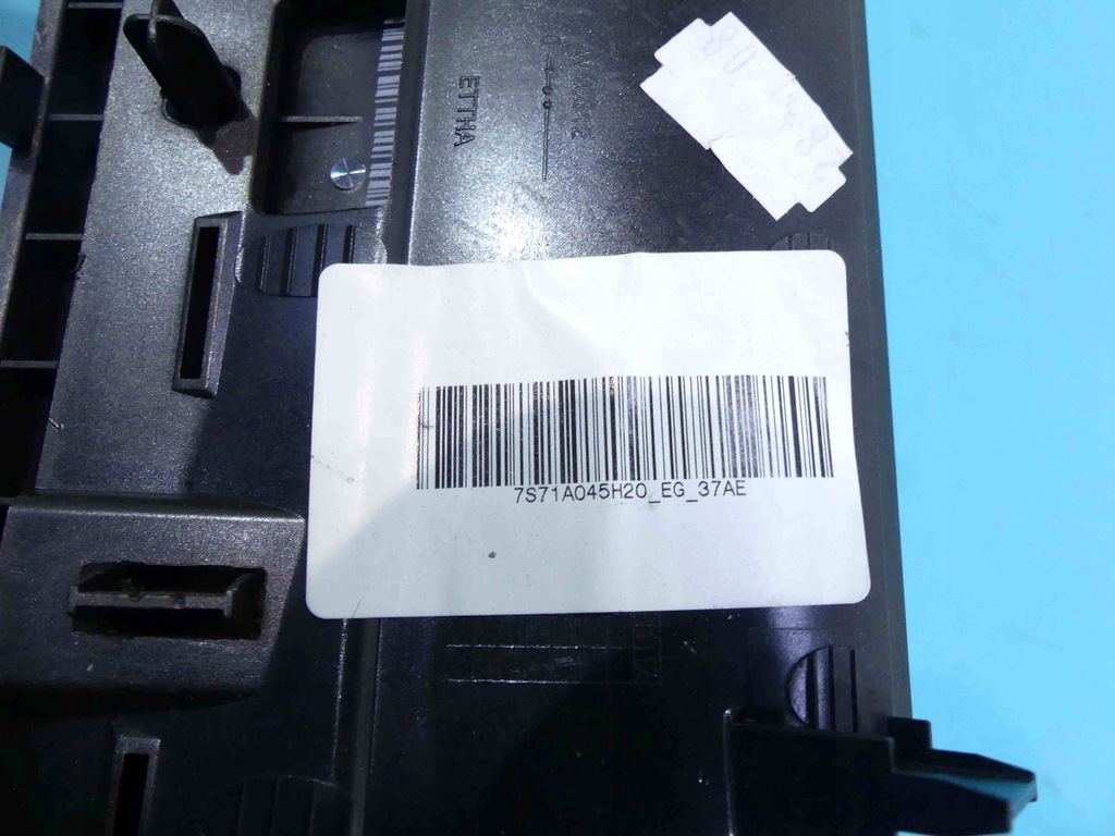 фото №16, Молдинг домкрата рамка радіо ford mondeo mk4