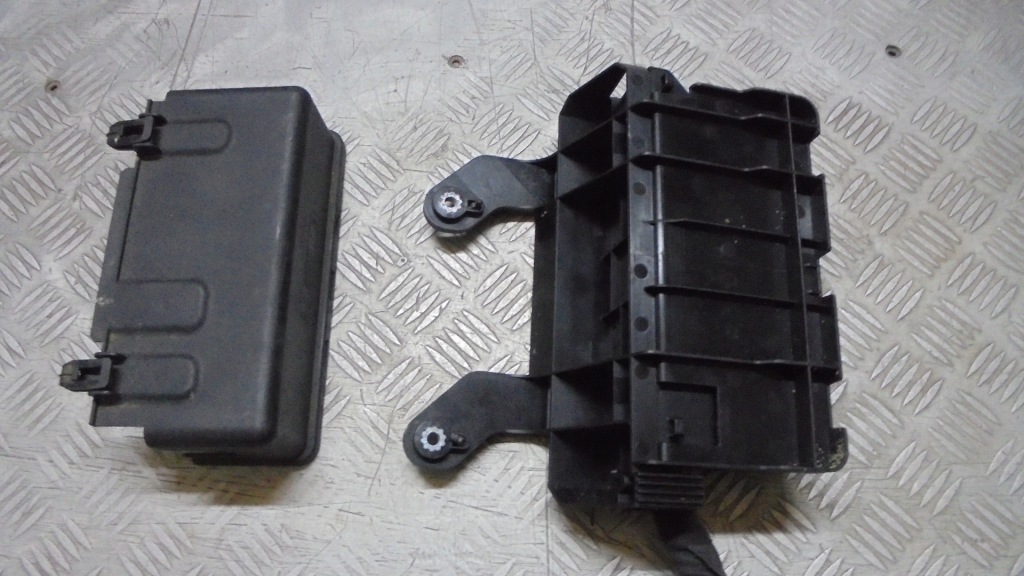 фото №3, Коробка предохранителей volvo v40 ii d2 1.6 2014