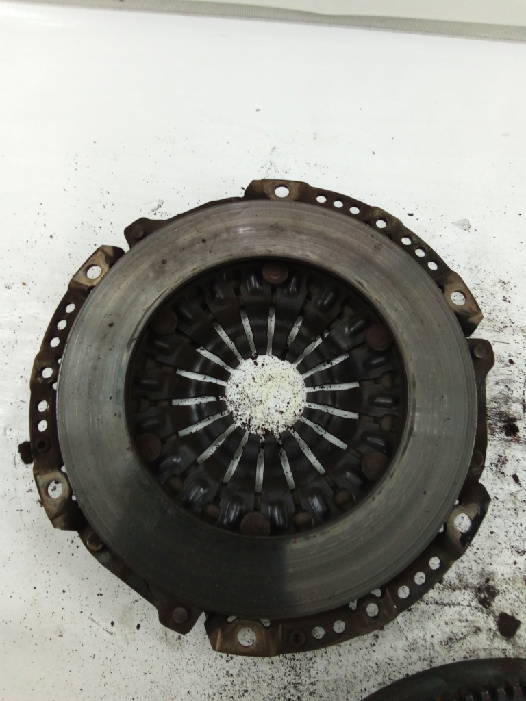 I557 повний зчеплення insignia 1.8 55564556 Зі Шроту