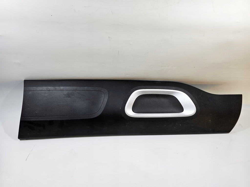 фото №1, Молдинг дверь правый перед citroen c5 aircross #2358