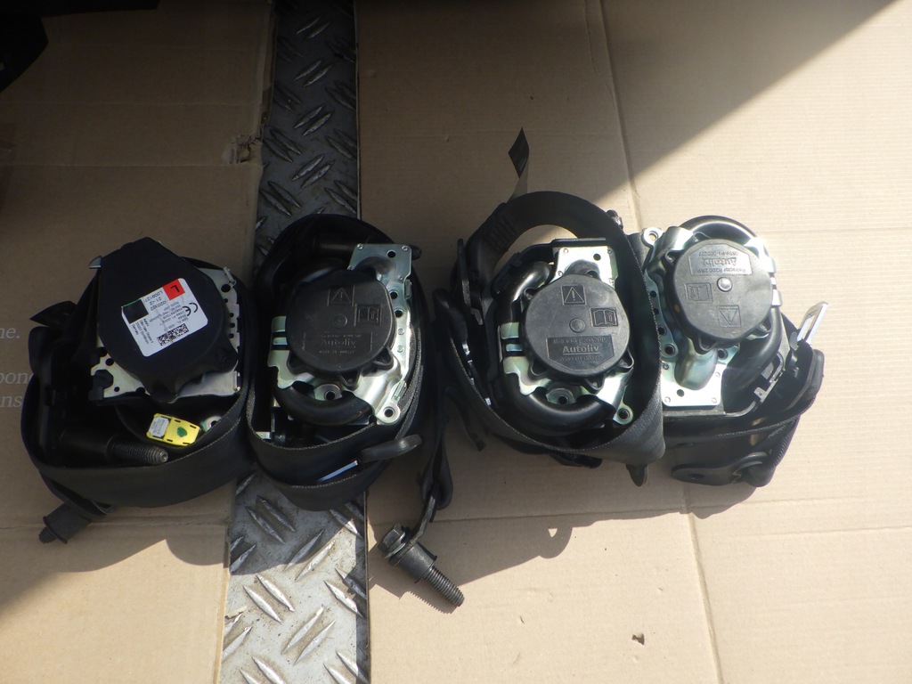 фото №8, Dacia duster ii приборная панель консоль ремни подушка безопасности подушки безопасности