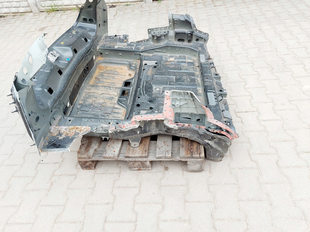 фото №8, Mercedes eqc n293 w293 pas задняя pas задний стена пол багажника 21r.