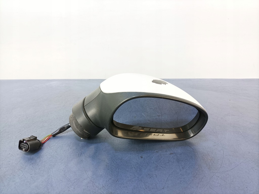 фото №1, Seat leon ii зеркало правое 7 pin lb9a