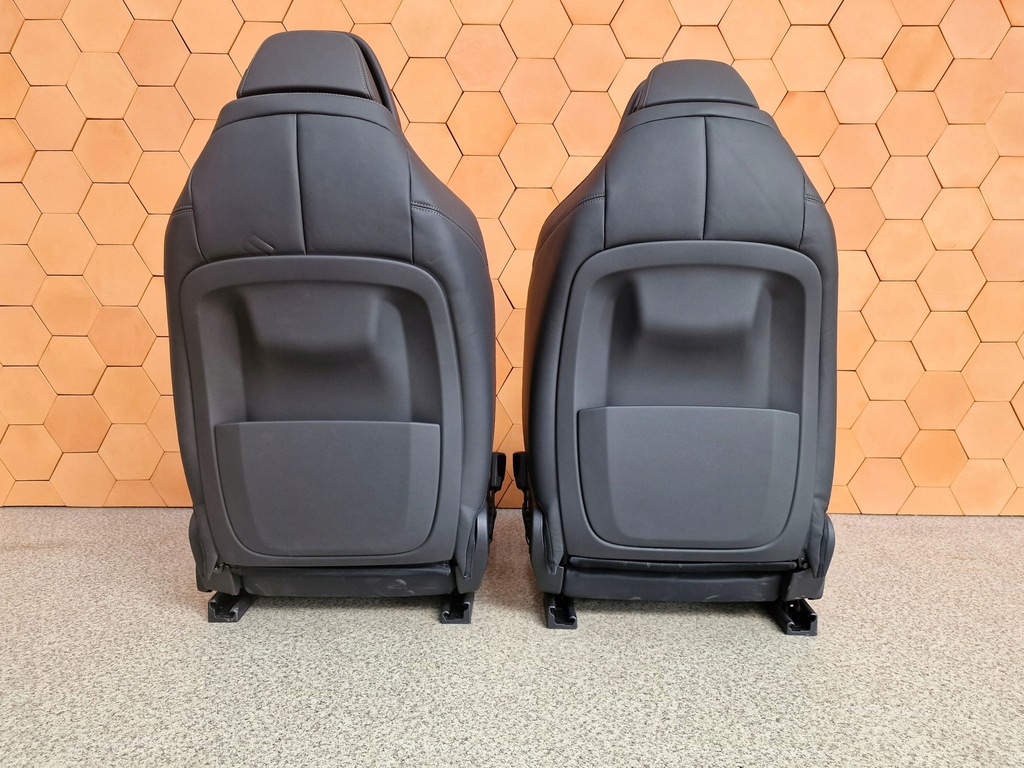 фото №16, Bmw 8 g16 салон сидіння чорні шкіра merino вентиляція bowers шторка