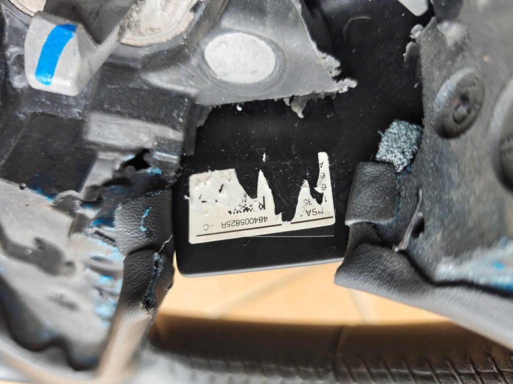 фото №7, Повітропровід шкіра renault megane iv talisman 484006493r багатофункціональний