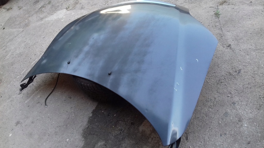Капот кришка перед передня mazda 2 dy 02-07 27k Зі Шроту